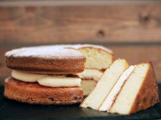 Sponge Cake - Chocolate or Victoria