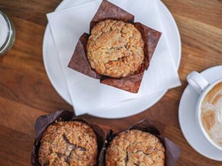 Apple & Cinnamon Crumble Muffin