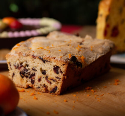 Cranberry and Orange Heavy Cake