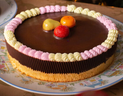 Tunis Cake